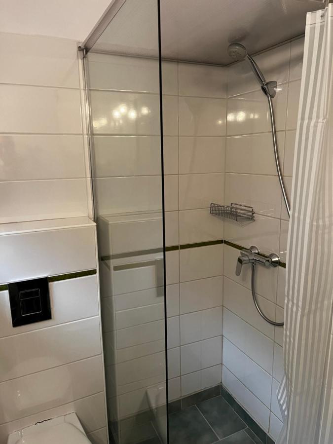 Mediterán Fedett Medencés Apartmanház Szántód Kültér fotó